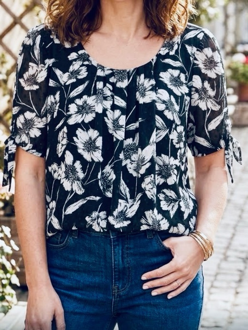 Sara Michelle Blouse Black Floral Scoop-Neck Tie-Sleeve banded blouson hem PXL